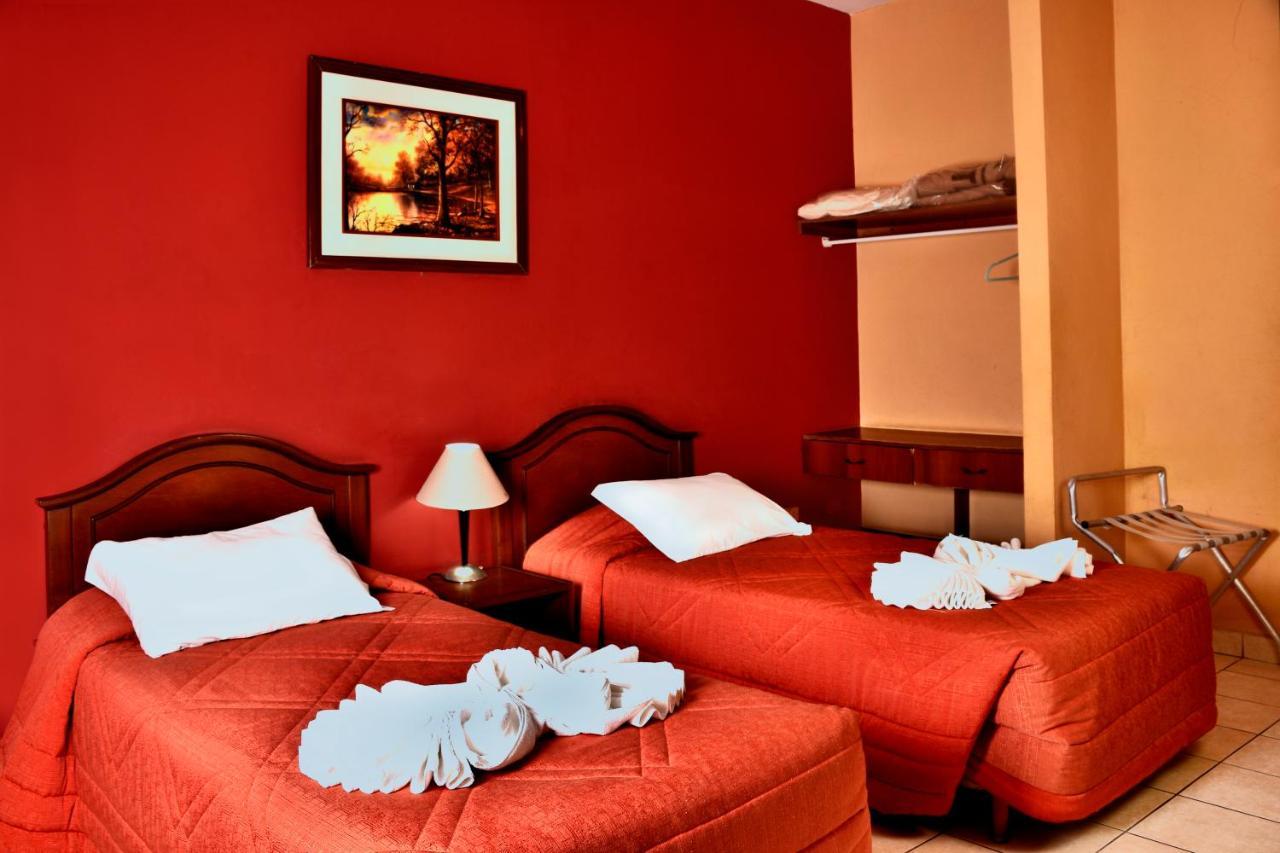 Cesar'S Tropical Hotel Villa Tunari Zewnętrze zdjęcie