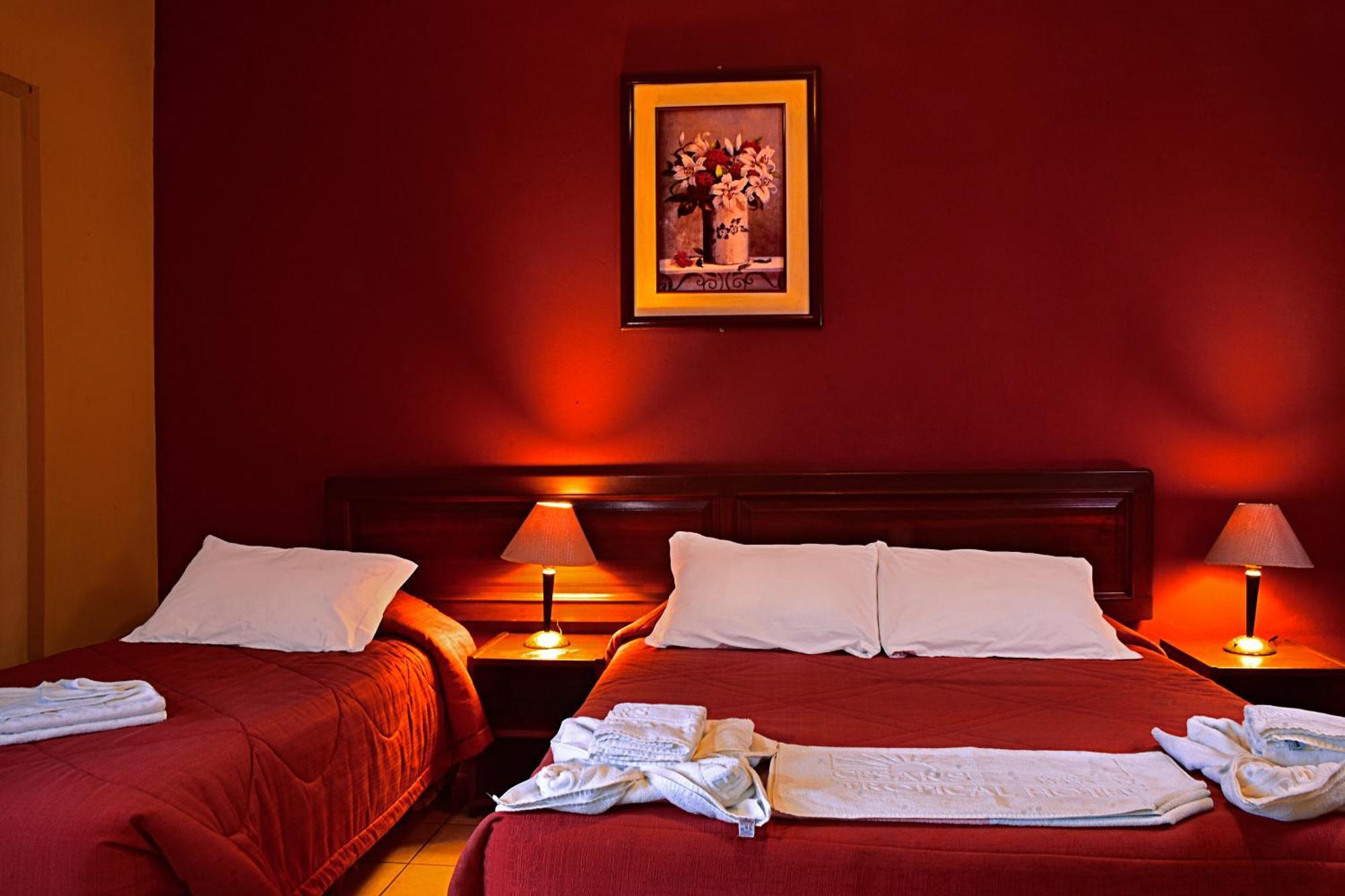 Cesar'S Tropical Hotel Villa Tunari Zewnętrze zdjęcie